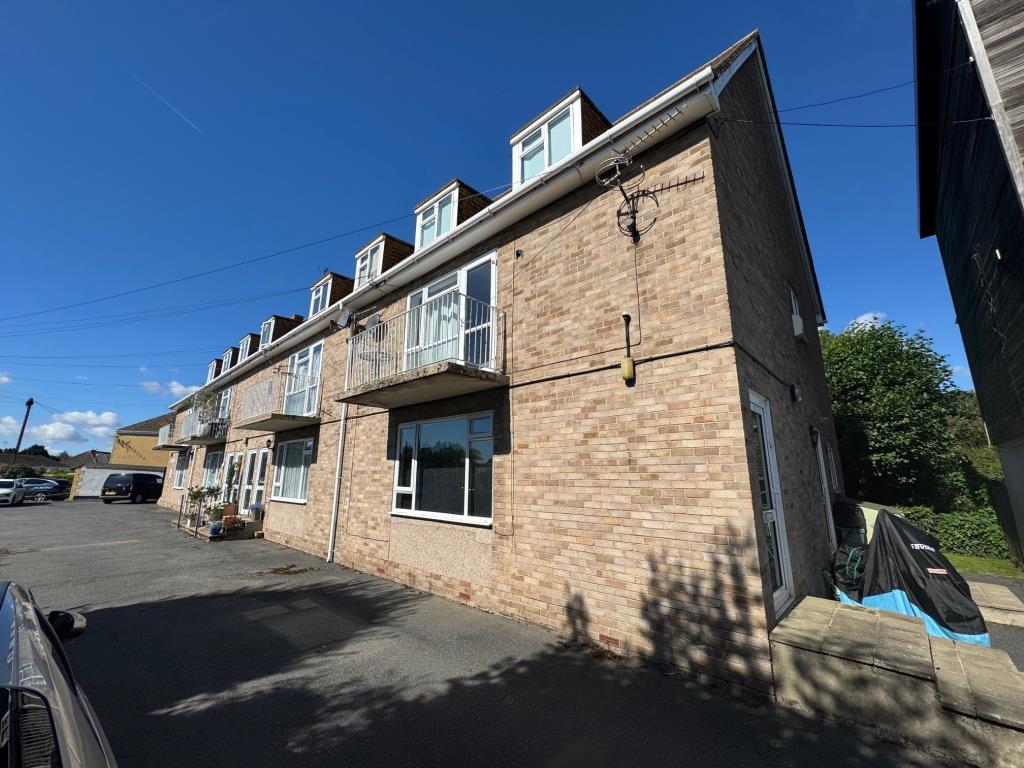 Lot: 13 - FREEHOLD GROUND RENTS - The building